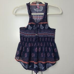 No Boundaries Navy and Red Paisley Tank Top